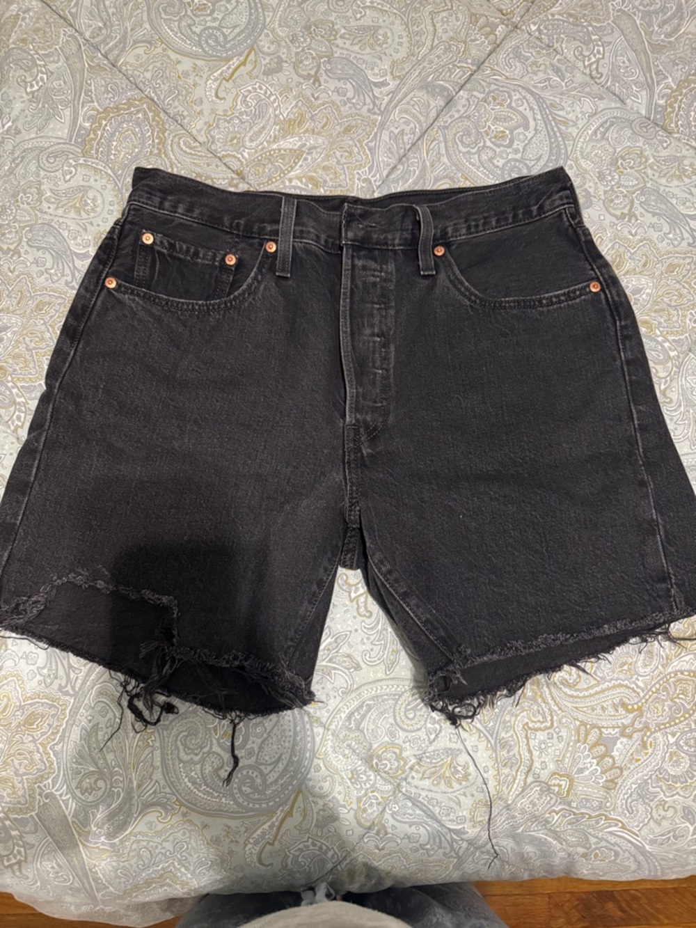 Levi's 501 Jorts Distressed Faded
Shorts Size 31